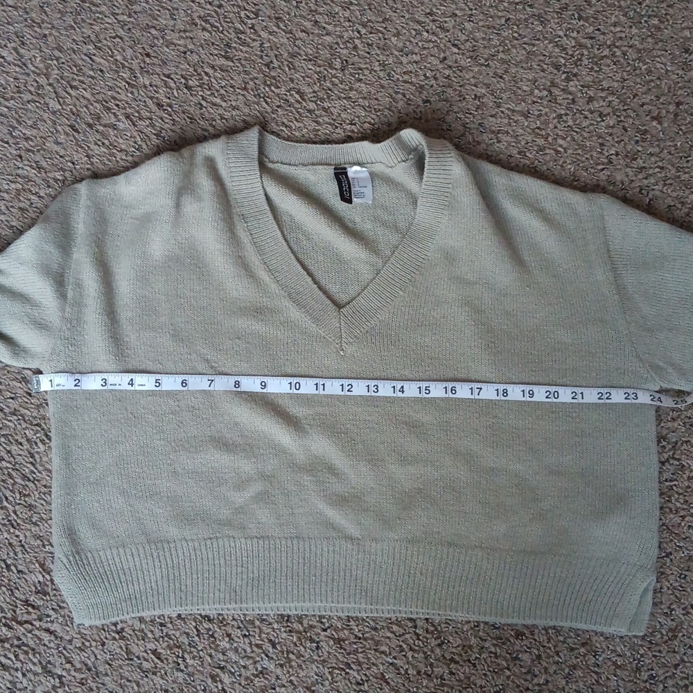 Divided  V-Neck Sweater - Picture 3 of 5